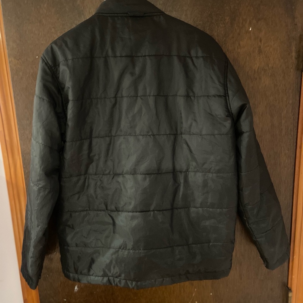 Beautiful jacket - Picture 6 of 9